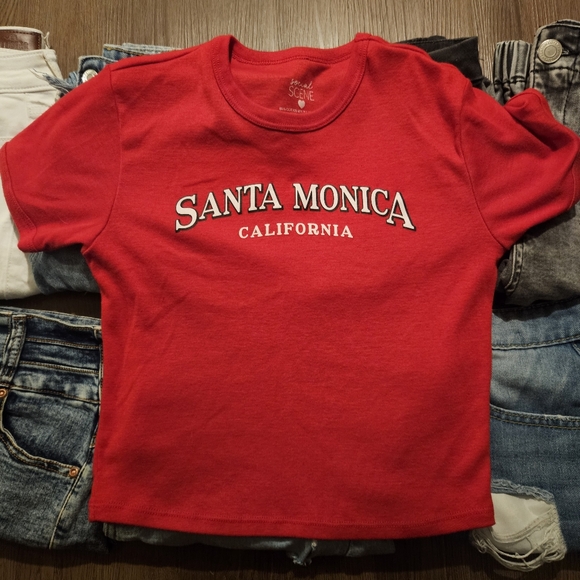 Bundle of Denim Jeans and Shorts + T-Shirt - Picture 2 of 9